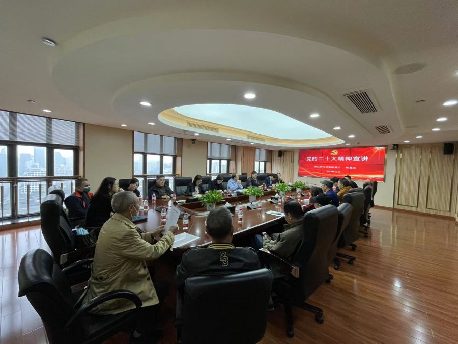 公司黨委副書記、董事陳鑫云赴舒博特宣講.jpg